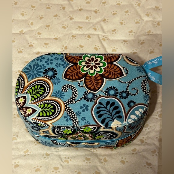 Vera Bradley Travel Jewelry Box - Picture 4 of 7